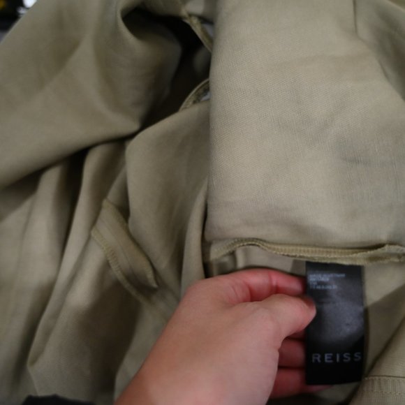 Reiss Emi Linen Blend V-Neck Sleeveless Blouse in Olive Green | Size 12 - Picture 9 of 11